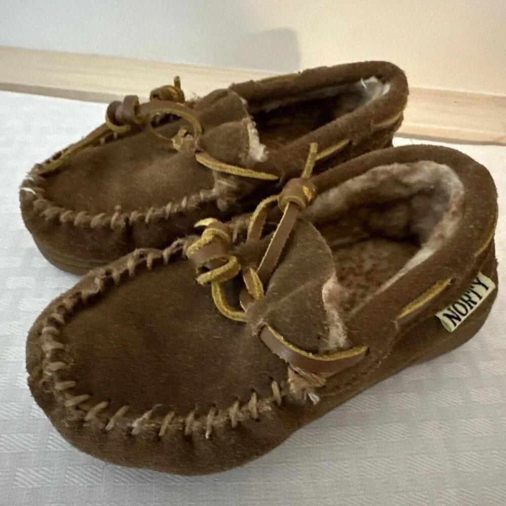 Norty girls sole clean